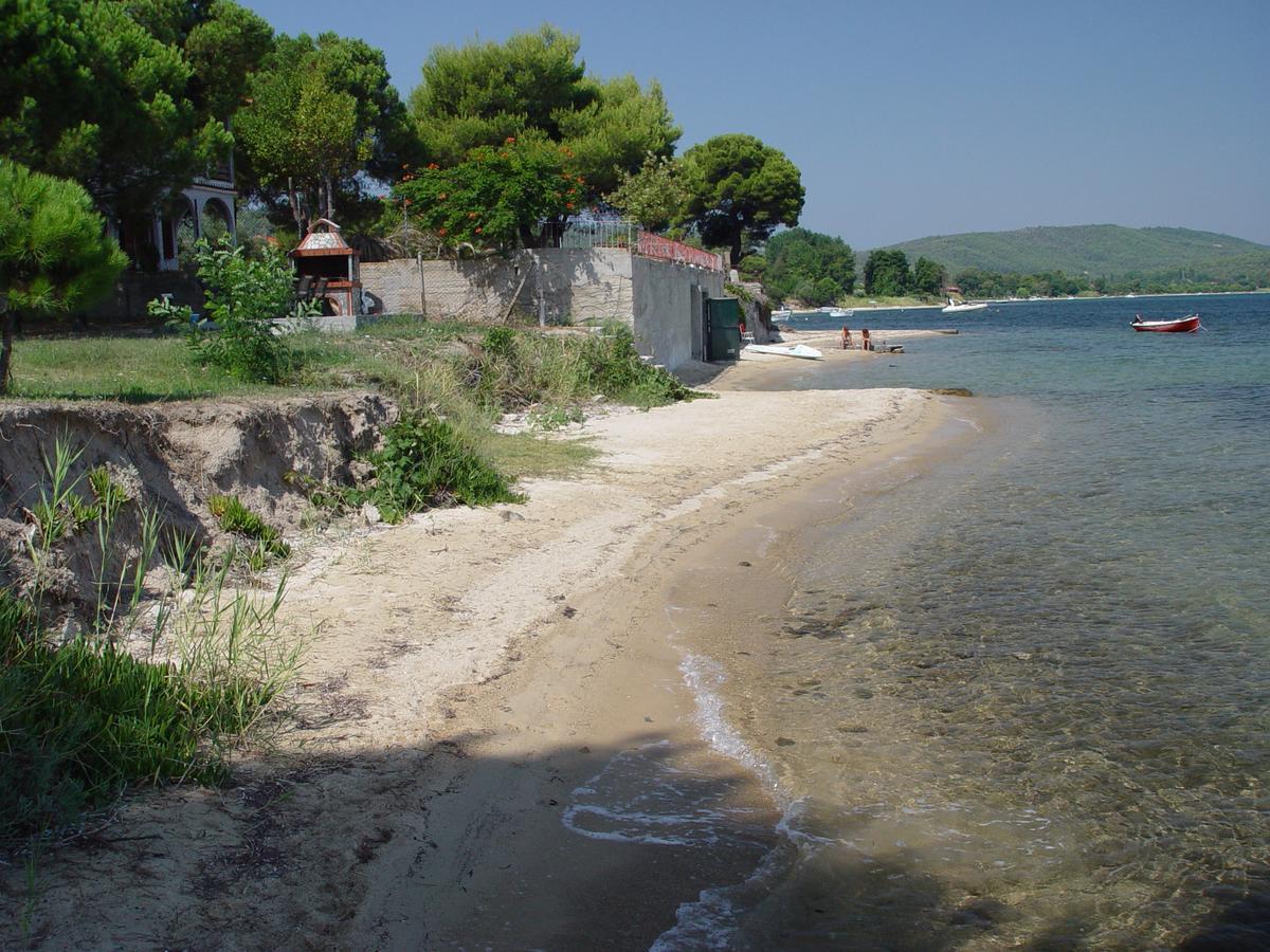 Studios Efi Beach Vourvourou Exterior photo
